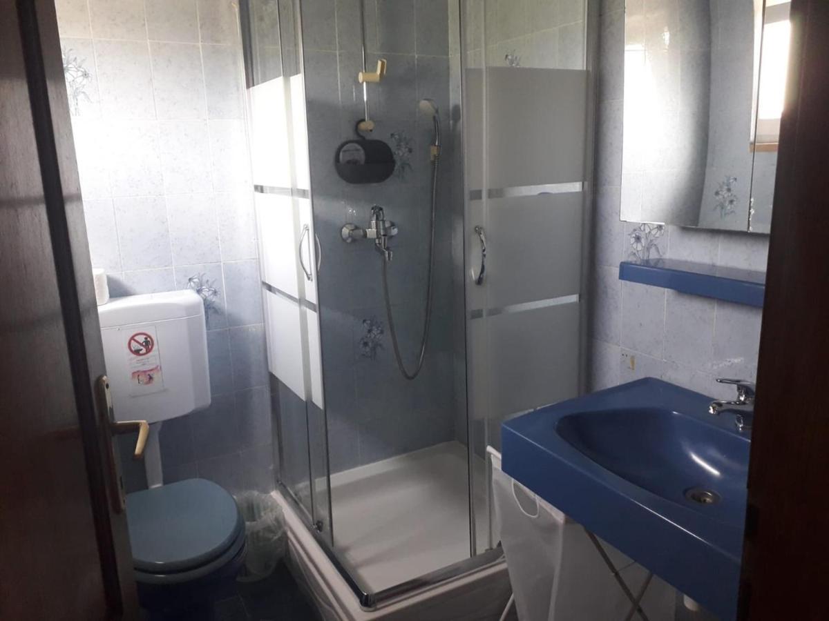 Apartments Carev 1293 Jezera Ngoại thất bức ảnh