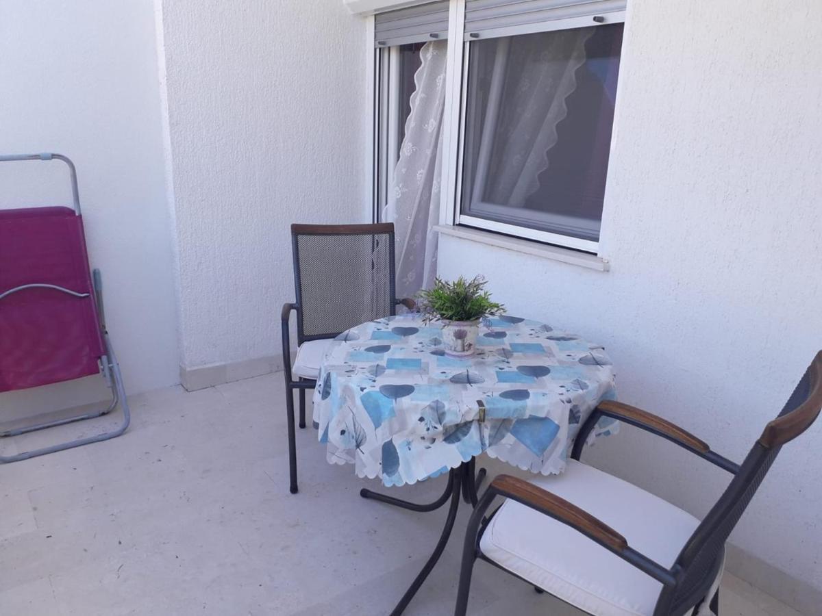 Apartments Carev 1293 Jezera Ngoại thất bức ảnh