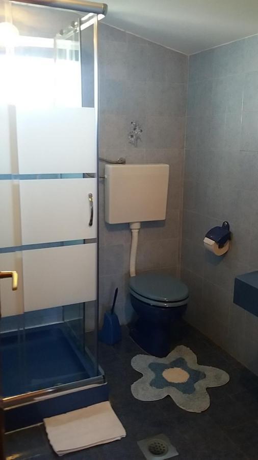 Apartments Carev 1293 Jezera Ngoại thất bức ảnh